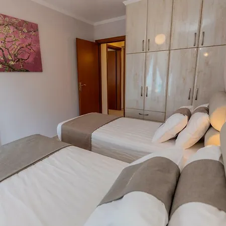 Elena's 4 Appartement