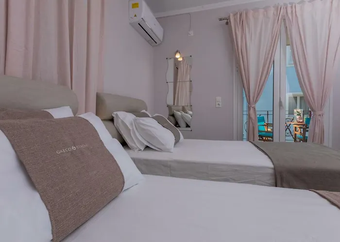 Elena's 4 Apartman *